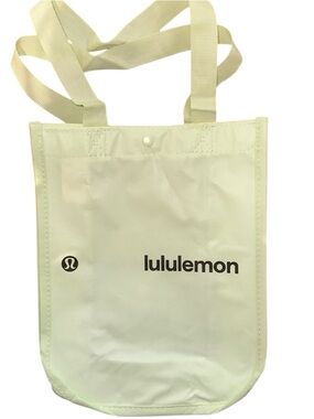 New Lululemon Small Reusable Bag  light neon Mint Green